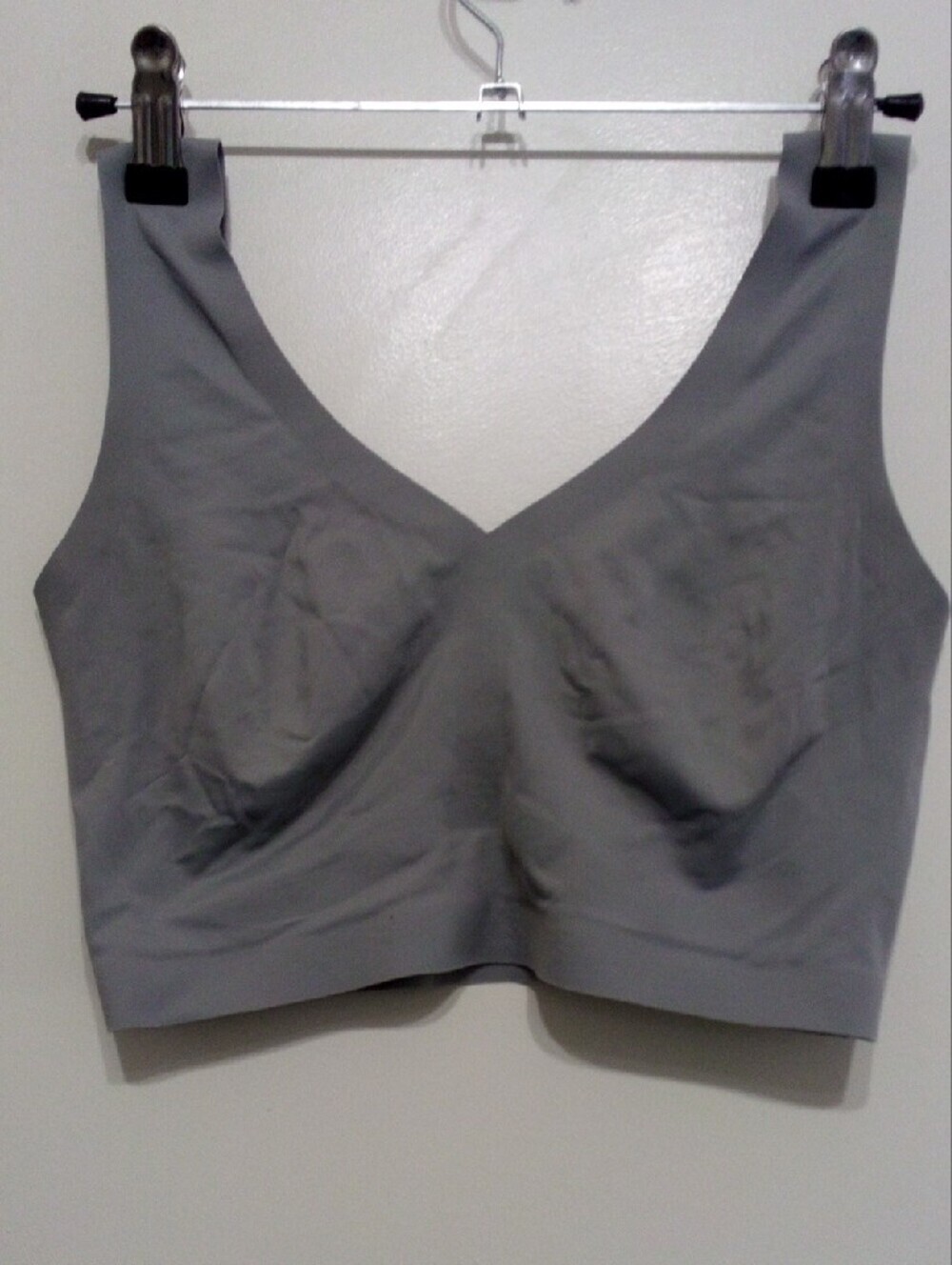Everyday Wireless V-Neck Comfort Bra - Gray - Picture 2 of 5